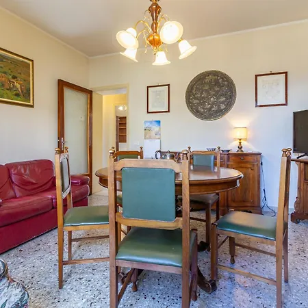 Elisa Garden By Tuscanywego Apartment Lucca