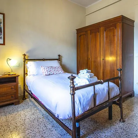 Apartment Elisa Garden By Tuscanywego